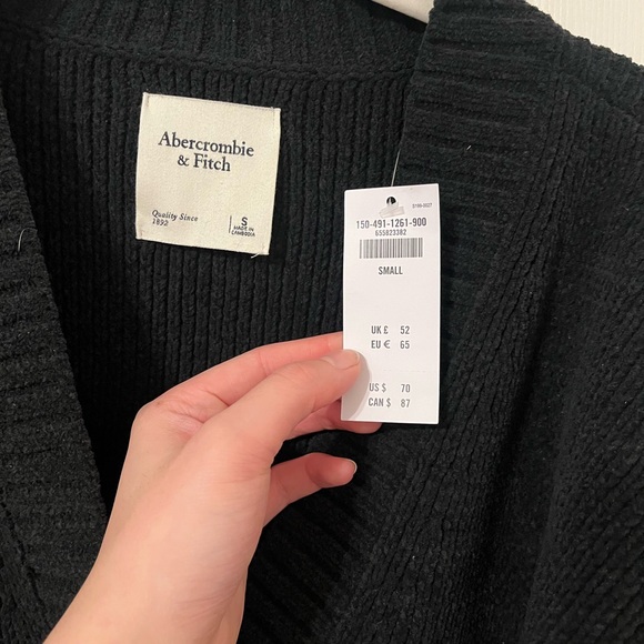 Abercrombie & Fitch black cropped cardigan - Picture 3 of 3